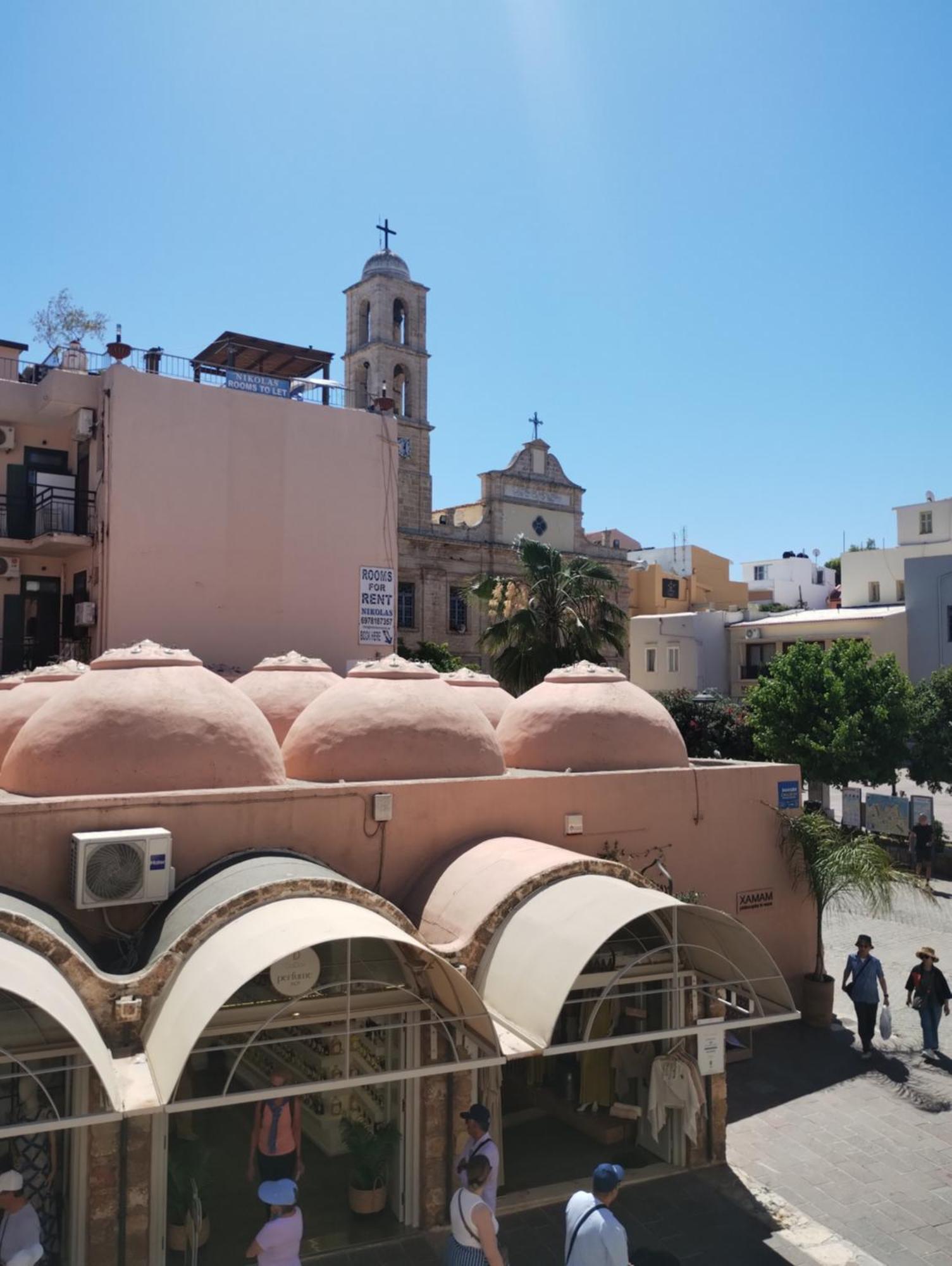 Herberg Stelios To Rent